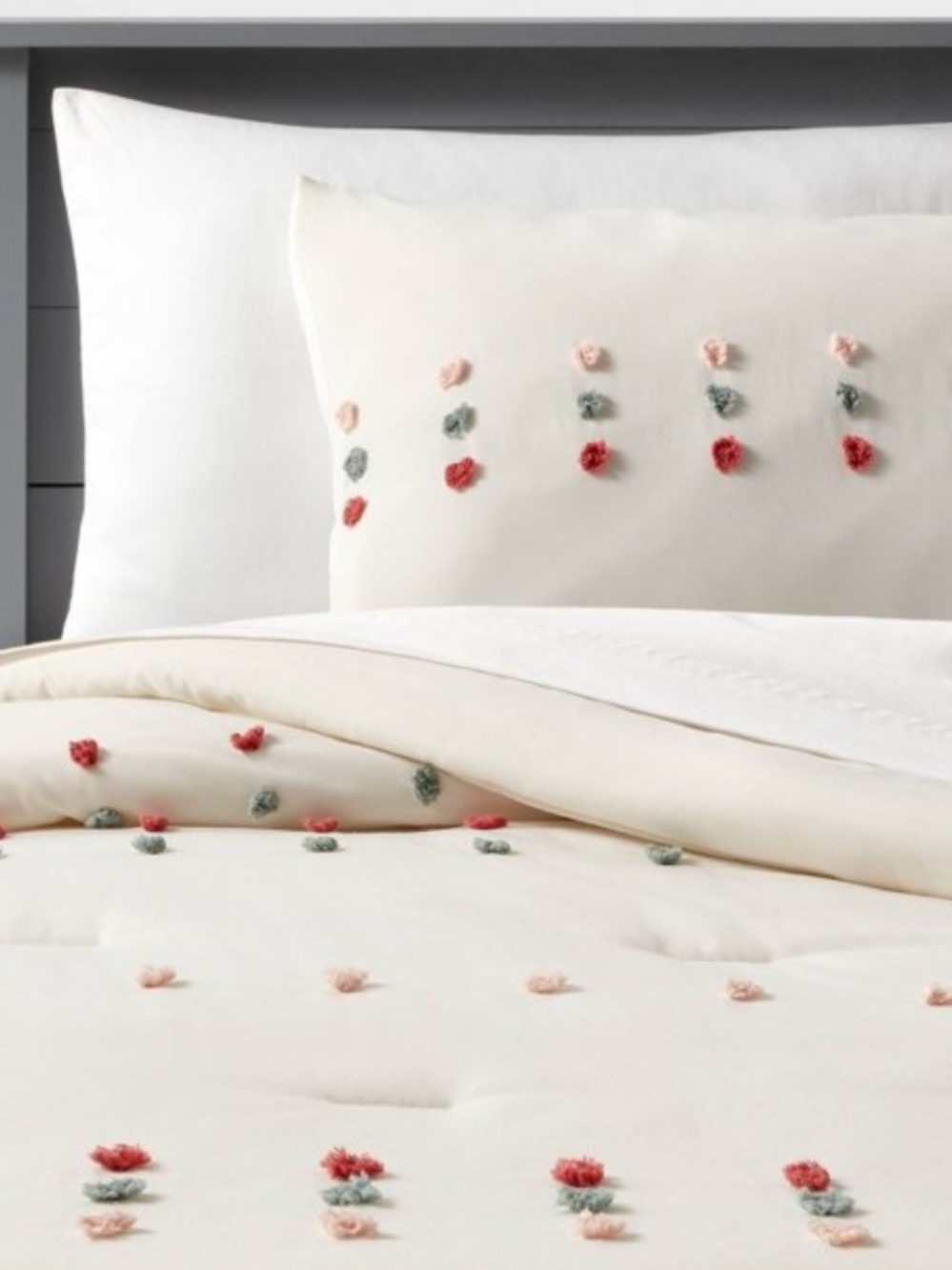 PILLOWFORT NWT 2pc Pom duvet set -white -twin
